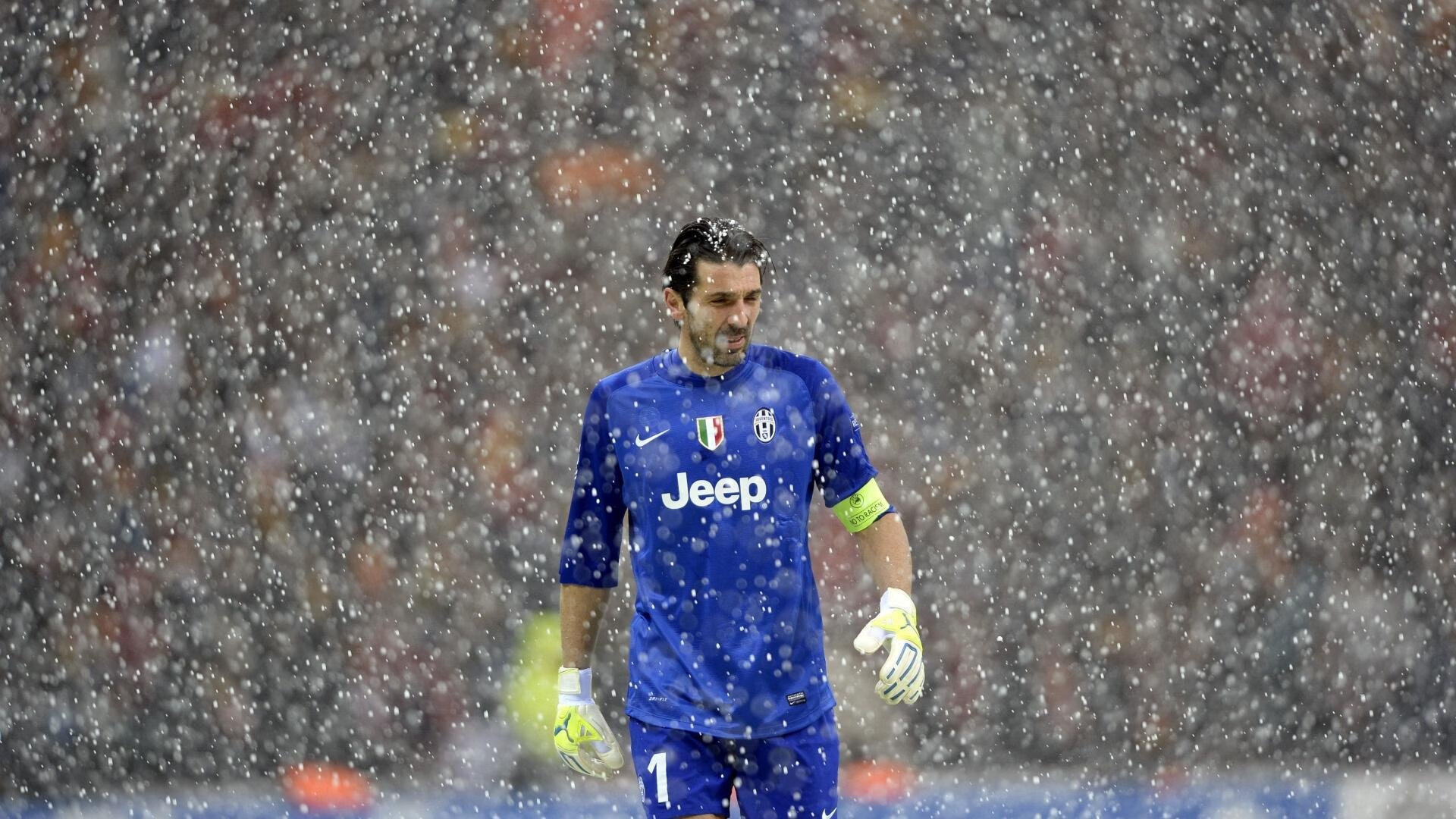 中国足球联赛积极开展社区足球推广活动，社区足球赛的意义